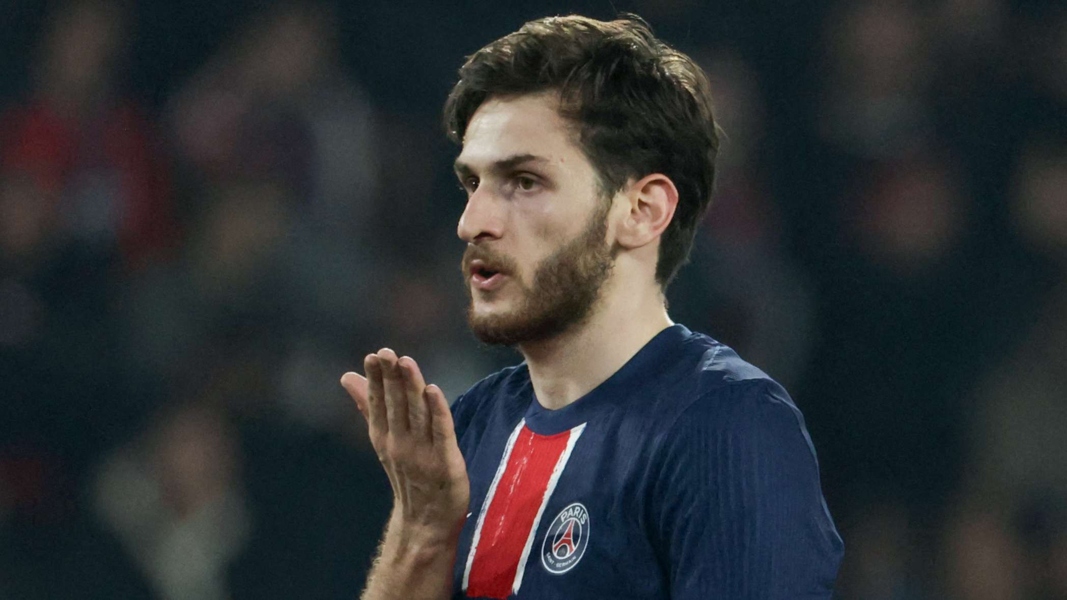 比赛背后的 比赛背后的