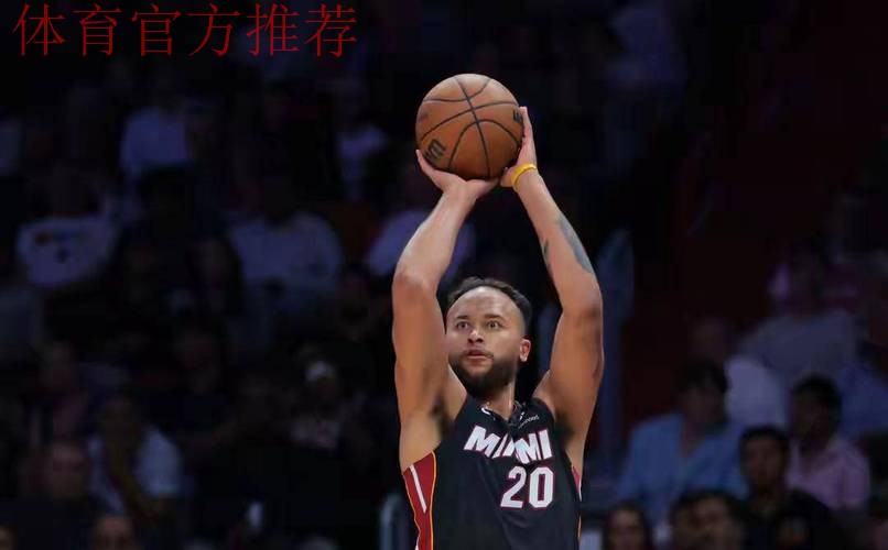 李凯尔投篮4中0得到0分1篮板2助攻,正负值全场最低-20 李凯尔投篮4中0得到0分1篮板2助攻,正负值全场最低-20